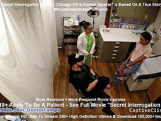 Die geile Jackie wird von der Gruppe gefickt