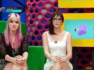 Sie ist immer noch geil auf seinen Schwanz - Amateur bdsm